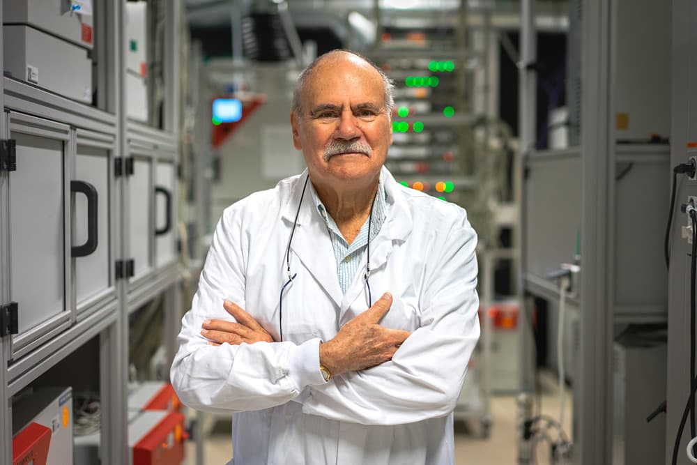 Prof. Michel Armand